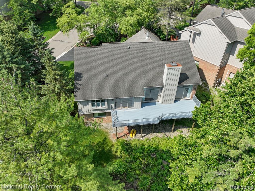 4888 WOODCLIFF HILL Road, West Bloomfield, MI 48323 — Photo 5