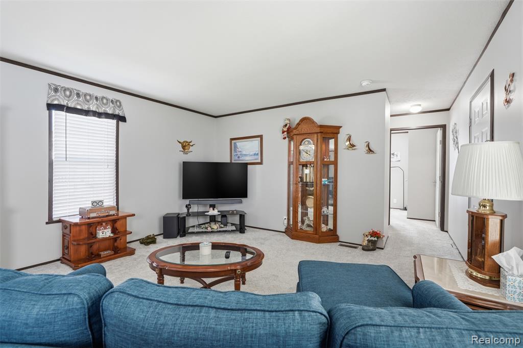 440 Flamingo Street, Rochester Hills, MI 48309 — Photo 12