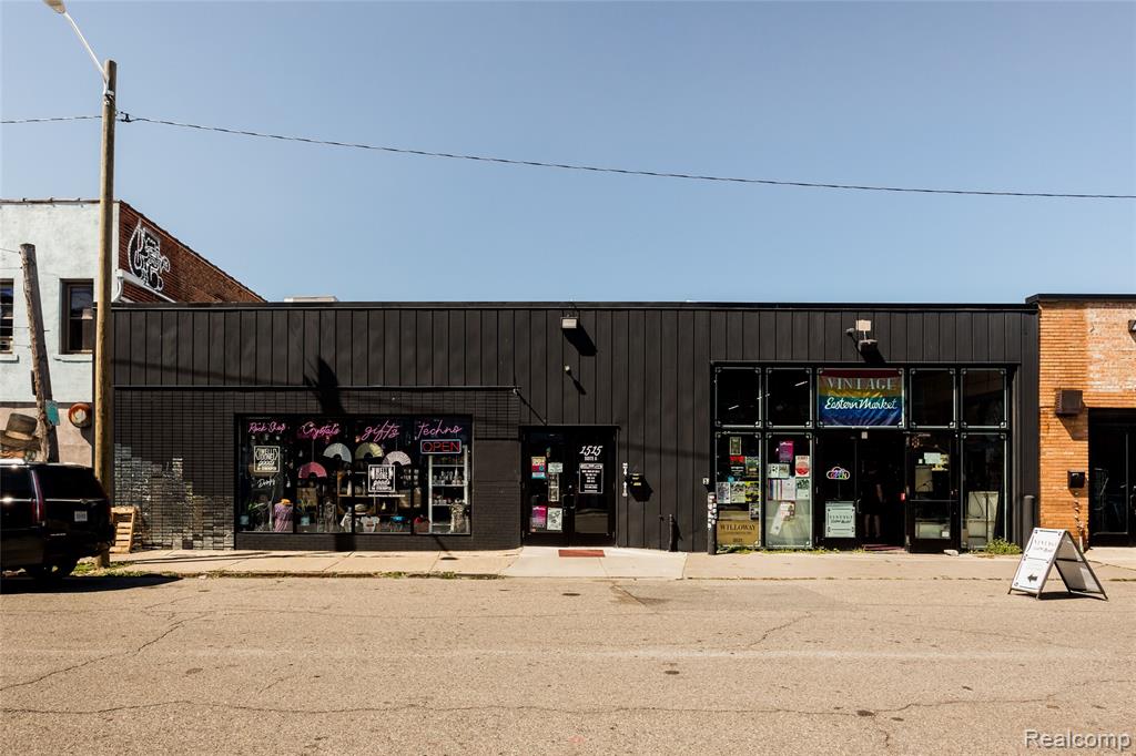 1515 Division Street
