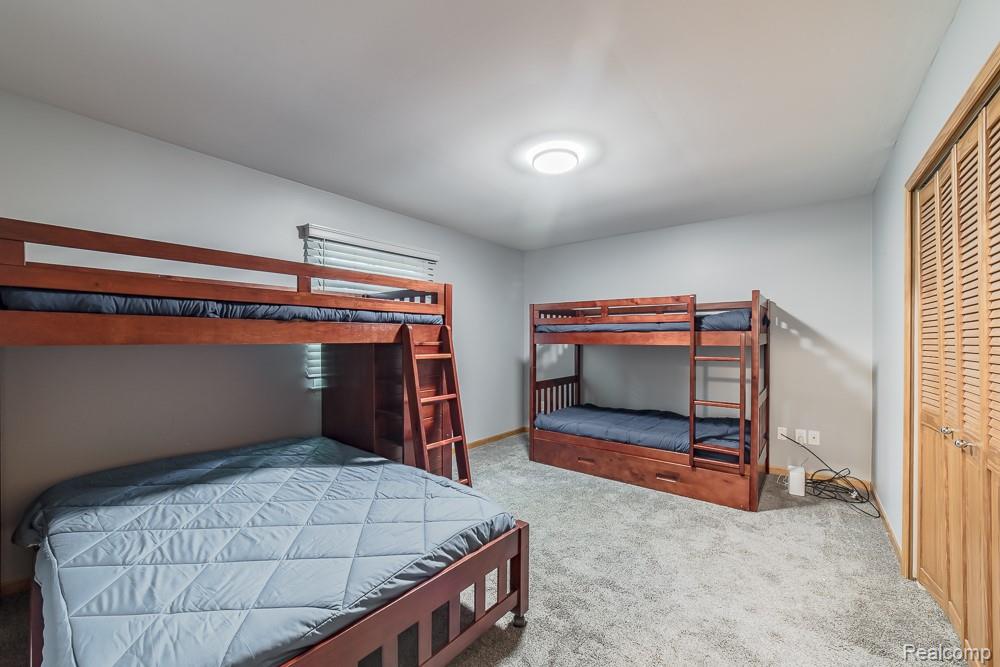 1034 Parkway, Waterford, MI 48328 — Photo 20