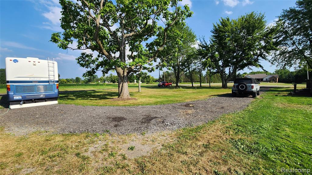 31671 School Section Road, Richmond, MI 48062 — Photo 15
