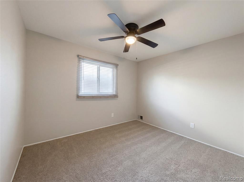 7912 Pine Street, Taylor, MI 48180 — Photo 10