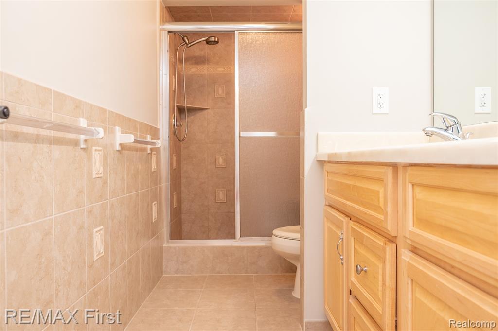 17865 University Park Drive, Livonia, MI 48152 — Photo 49