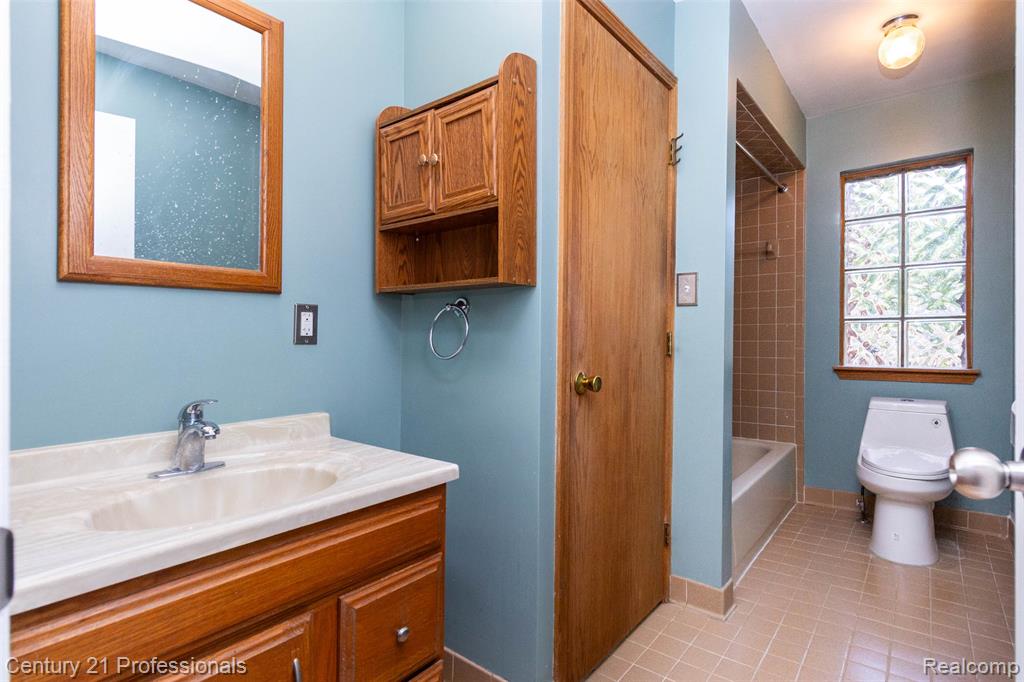 5190 Babbit Drive, Troy, MI 48085 — Photo 26