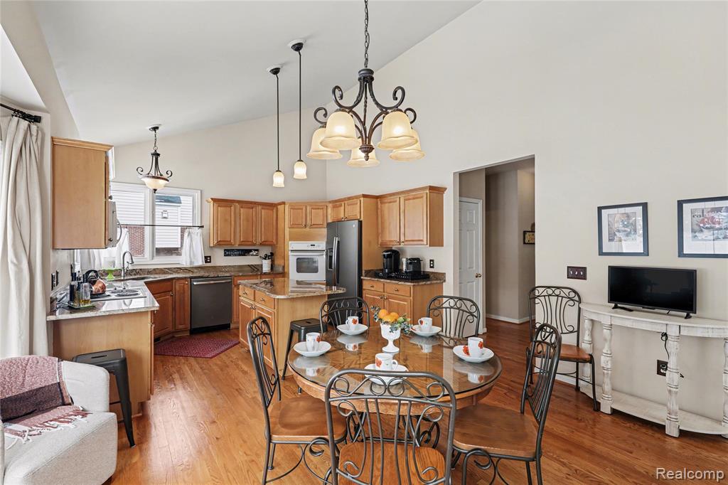 6501 Southampton Drive, Clarkston, MI — Photo 12