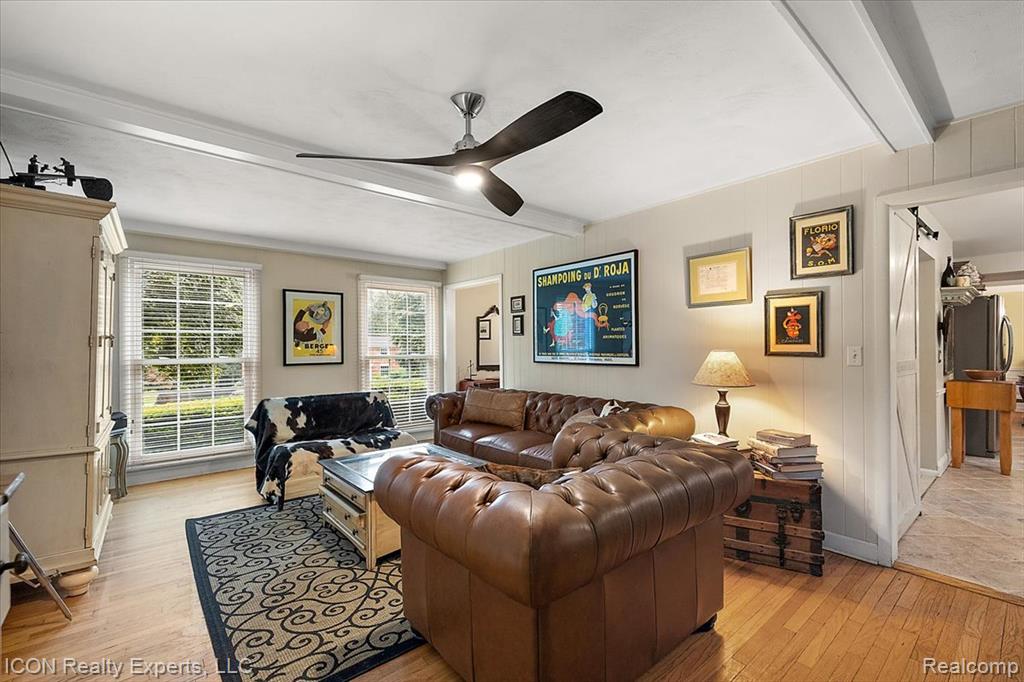 746 Birch Tree Lane, Rochester Hills, MI 48306 — Photo 32