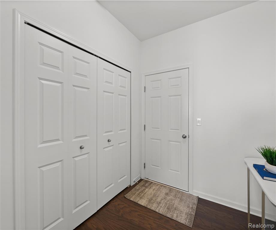 6210 S Trailwoods Drive, Ann Arbor, MI 48103 — Photo 32