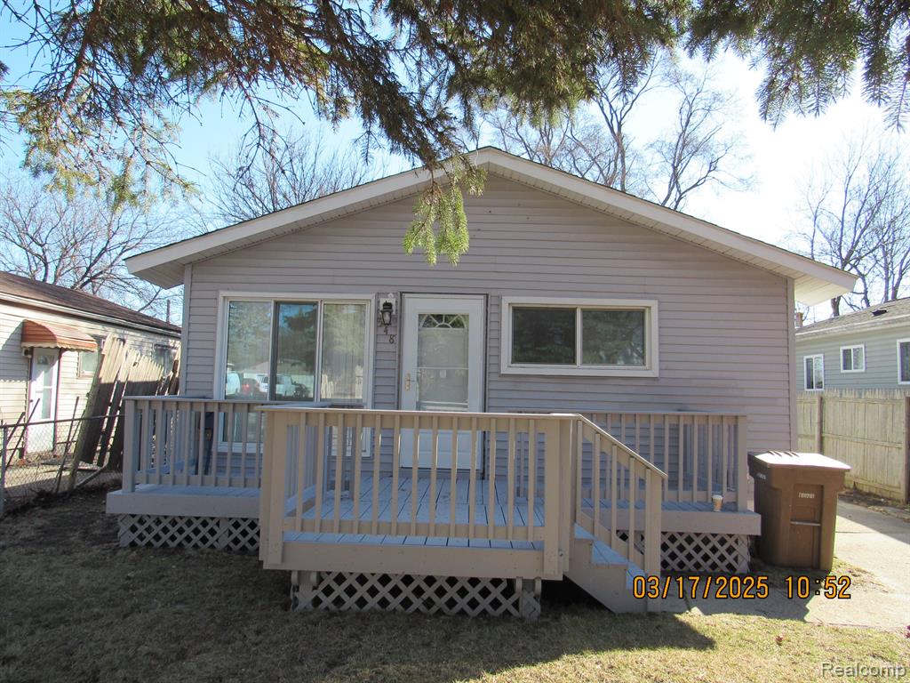 548 EMERSON Avenue, Pontiac, MI 48342 — front exterior