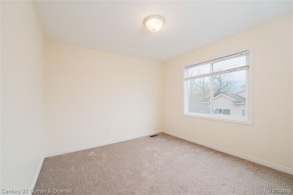 24838 Valleywood Drive, South Lyon, MI 48178 — Photo 39