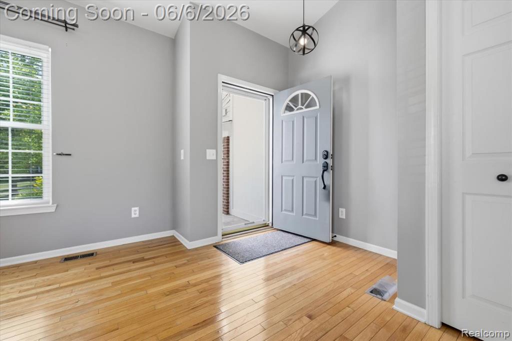 989 Callaway Court, Howell, MI 48843 — Photo 9