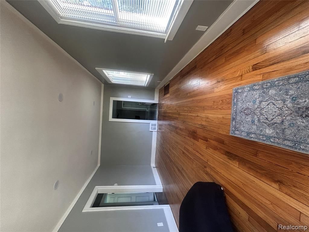 15730 Winthrop, Detroit, MI 48227 — Photo 2