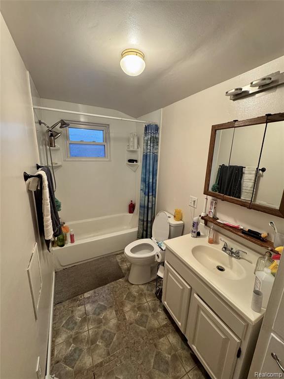 4597 Holt Road, Holt, MI 48842 — Photo 8