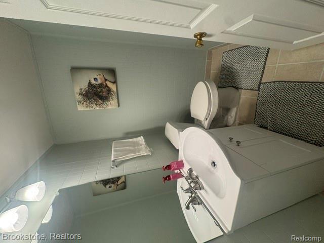 45746 Kensington, Utica, MI 48317 — Photo 10