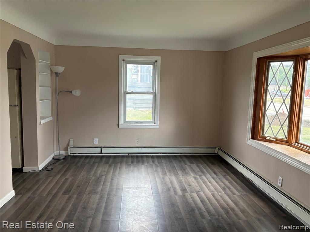5873 Elmgrove Avenue, Warren, MI 48092 — Photo 4