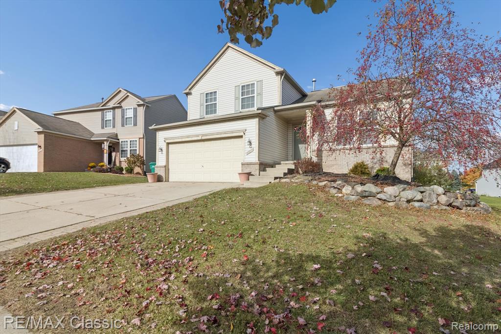 868 Deer Run Lake Road, Holly, MI 48442 — Photo 4