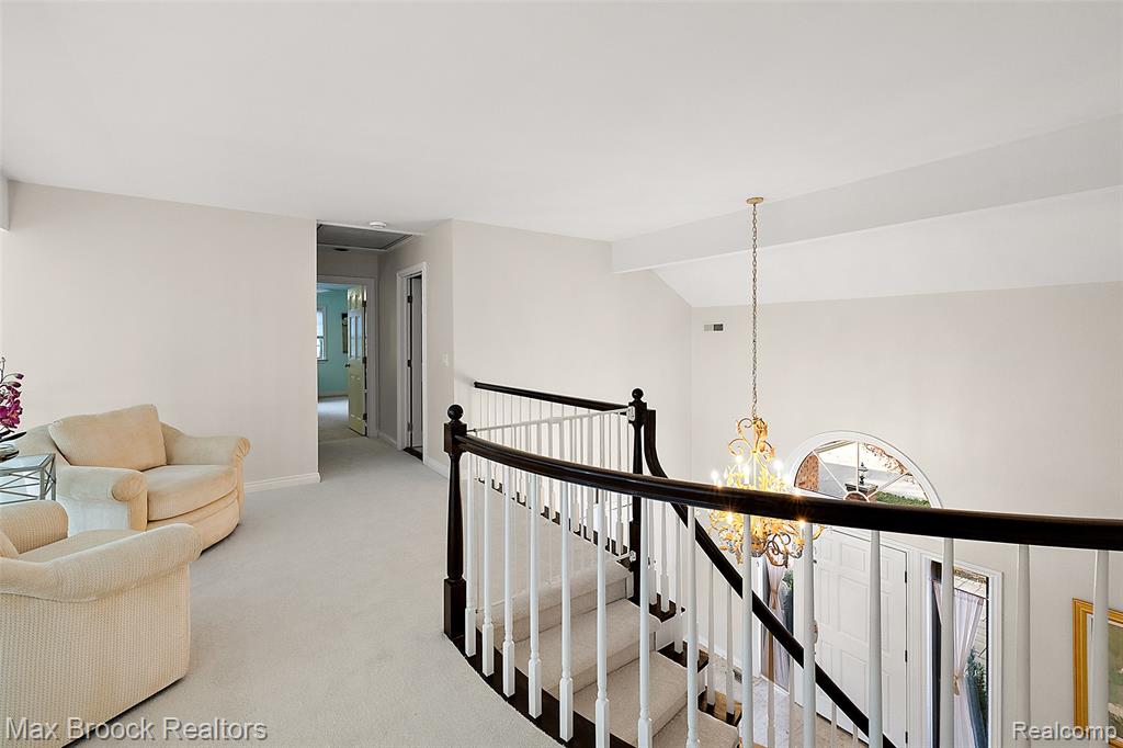 3673 York Court, Bloomfield Hills, MI 48301 — Photo 15