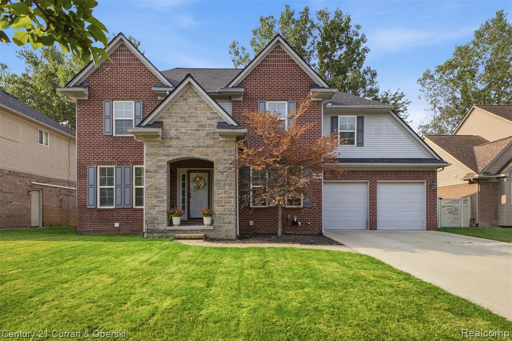 26643 Carly Drive, Brownstown, MI 48174
