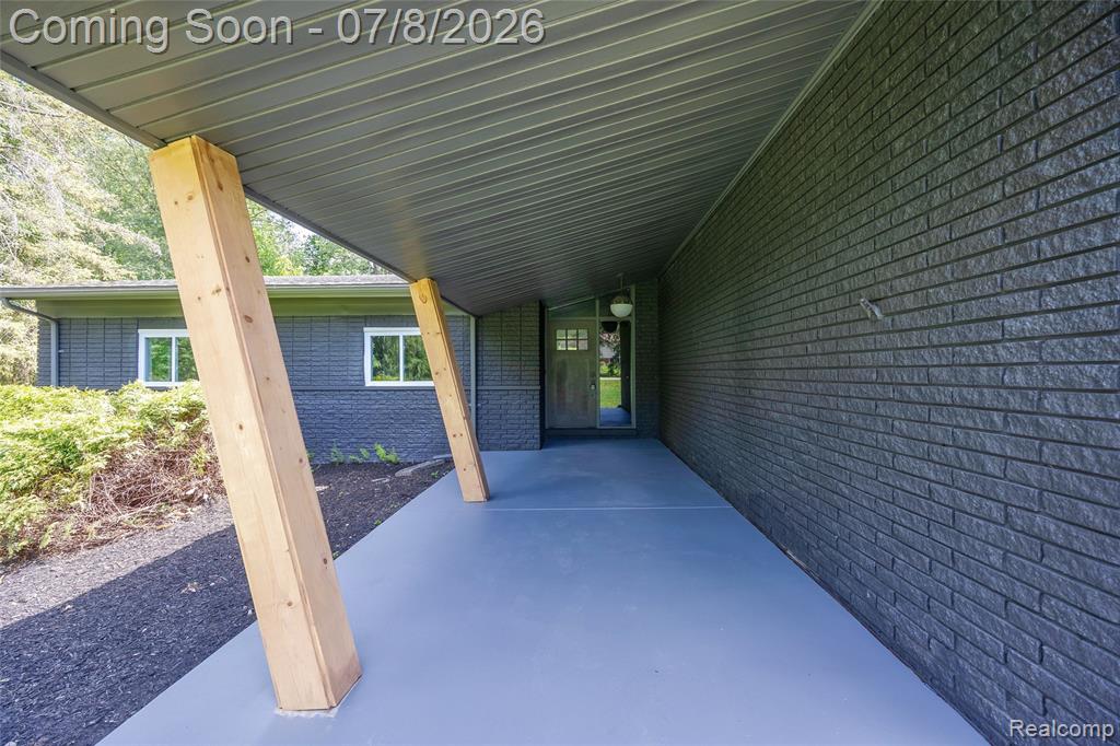 4469 Chamberlain Drive, Bloomfield Hills, MI 48301 — Photo 7