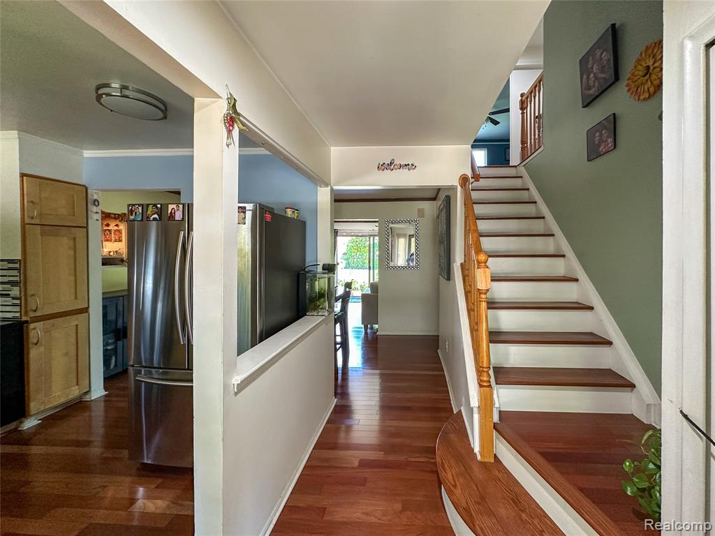 3715 Old Creek Road, Troy, MI 48084 — Photo 2