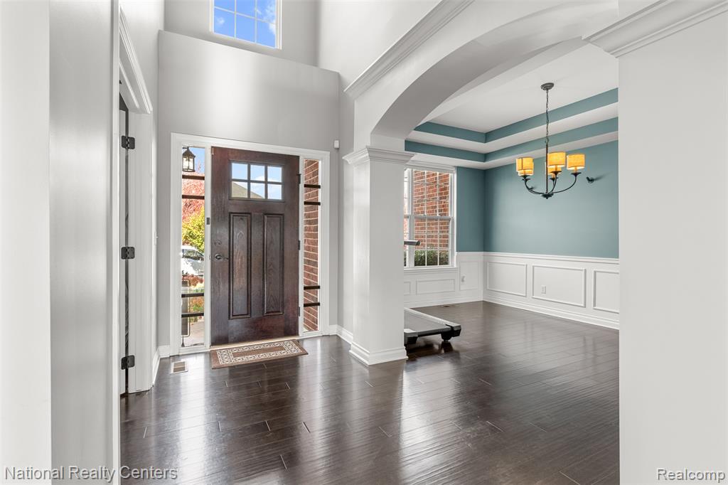 17632 Goldeneye Drive, Clinton Twp, MI 48038 — Photo 2