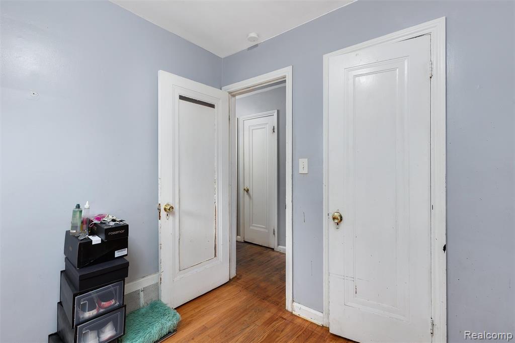 5281 Marseilles Street, Detroit, MI 48224 — Photo 13