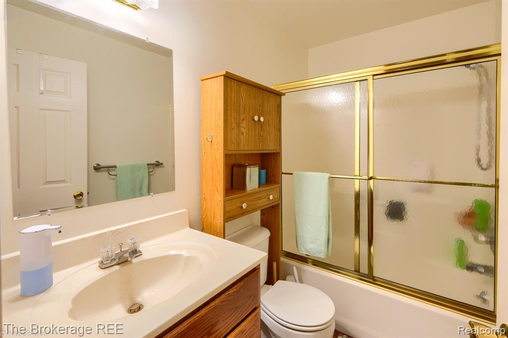 9369 Rayna Drive, Davison, MI 48423 — Photo 25