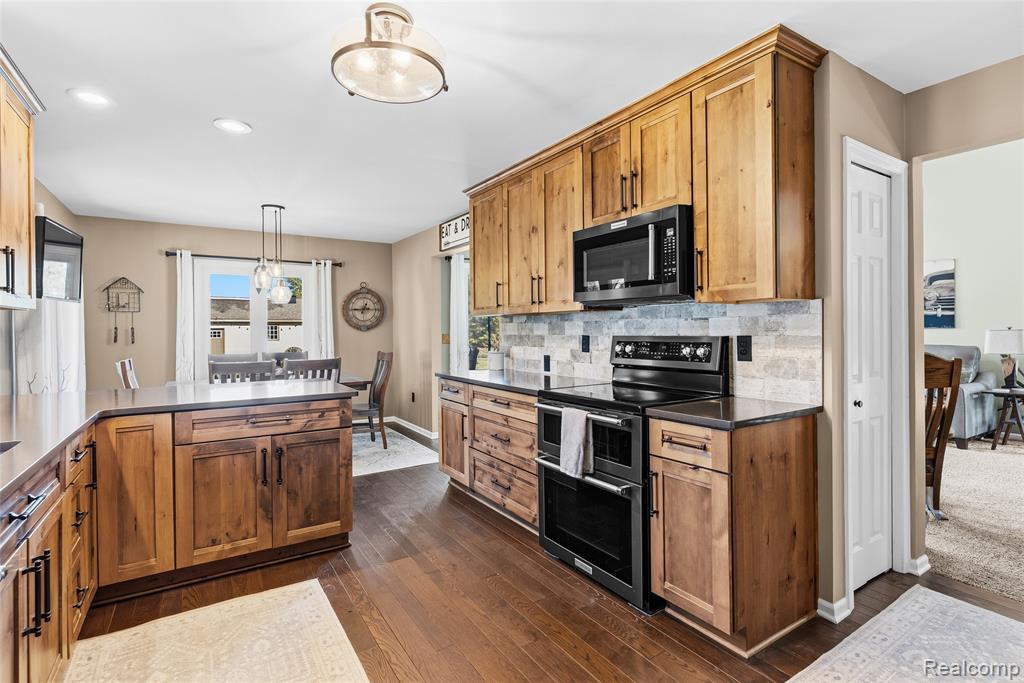 8482 Reid Road, Swartz Creek, MI 48473 — Photo 15