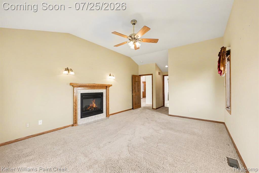 10404 Saint John Drive, Algonac, MI 48001 — Photo 12