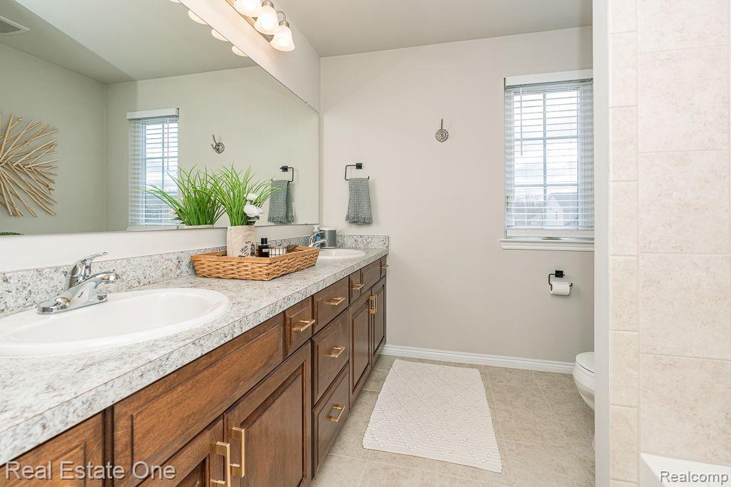 648 MELROSE, Oakland, MI — Photo 36