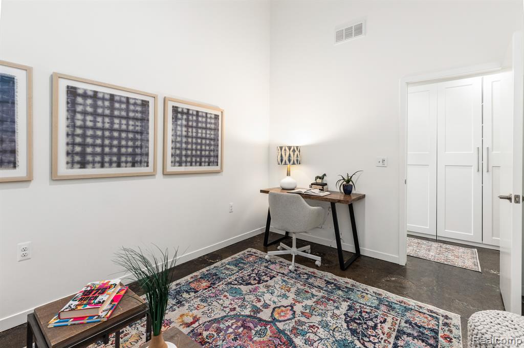 444 W WILLIS Street, 414, Detroit, MI 48201 — Photo 24