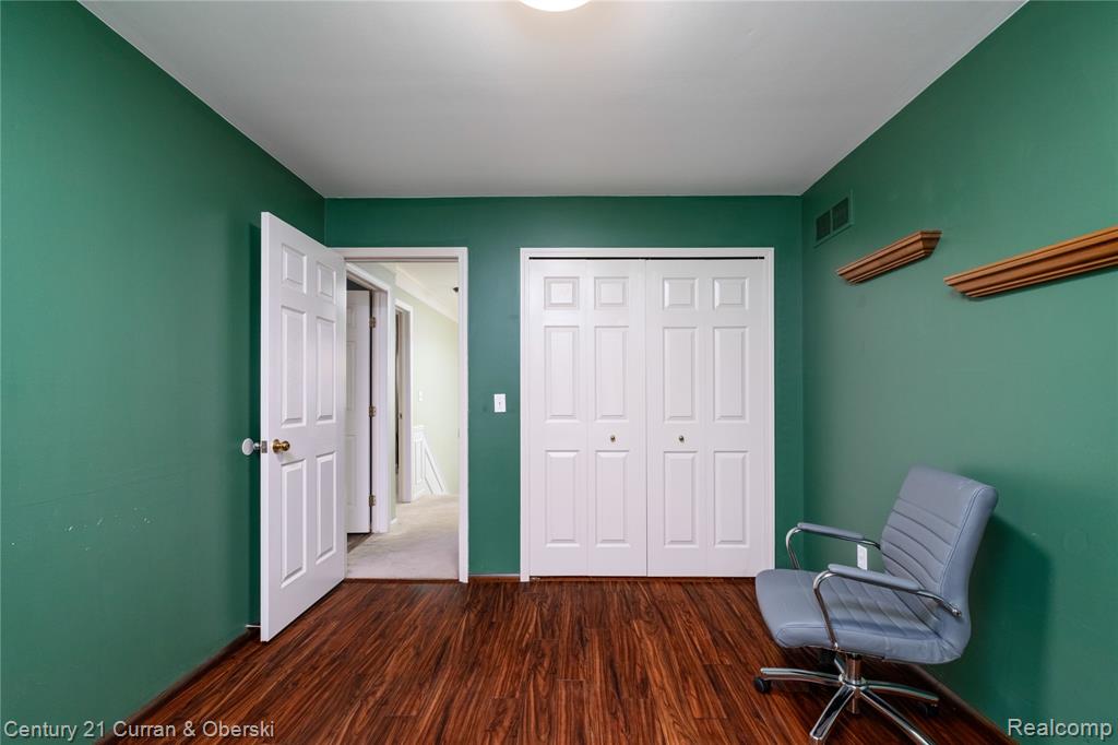 3888 Palisades Boulevard, Ypsilanti, MI 48197 — Photo 24