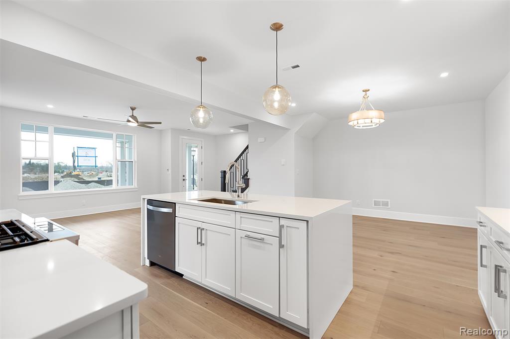 410 S Center Street, Northville, MI 48167 — Photo 11