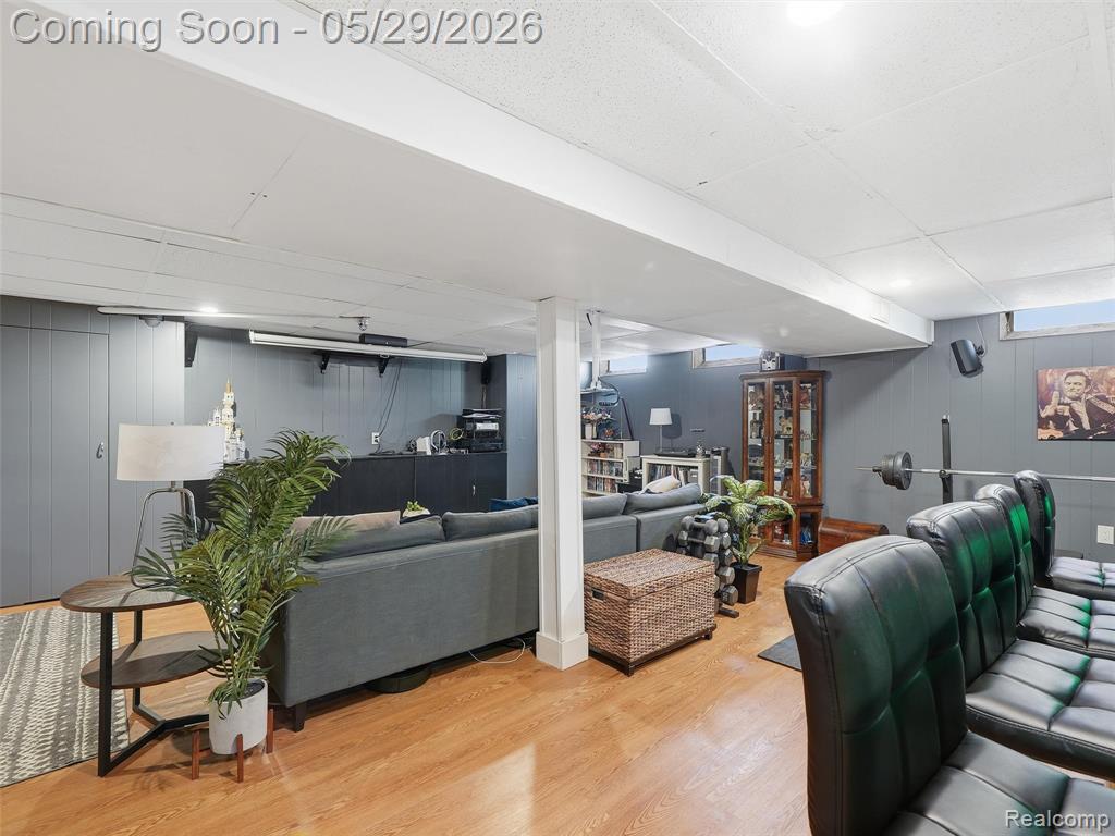 30728 Whittier Avenue, Madison Heights, MI 48071 — Photo 19
