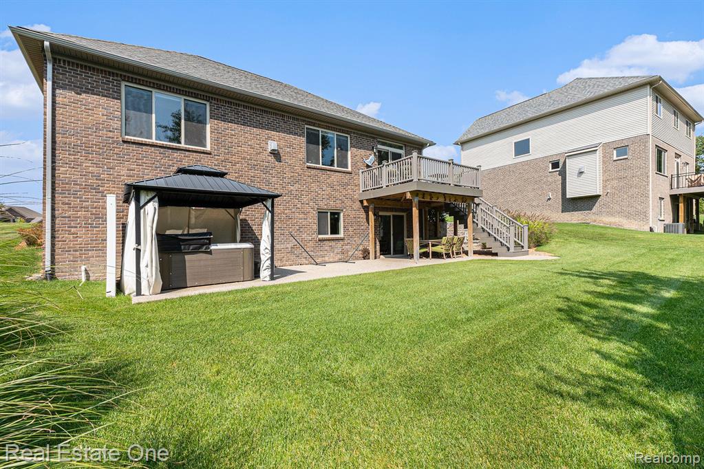5409 ABERDEEN Court, Clarkston, MI 48348 — Photo 28