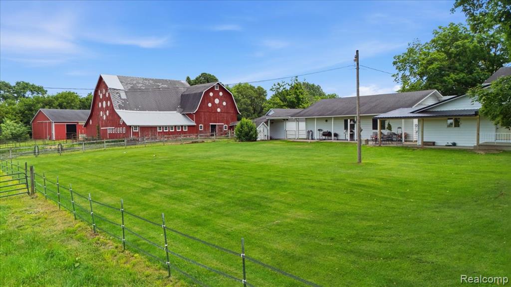 5726 Barnes Road, Millington, MI 48746 — Photo 10