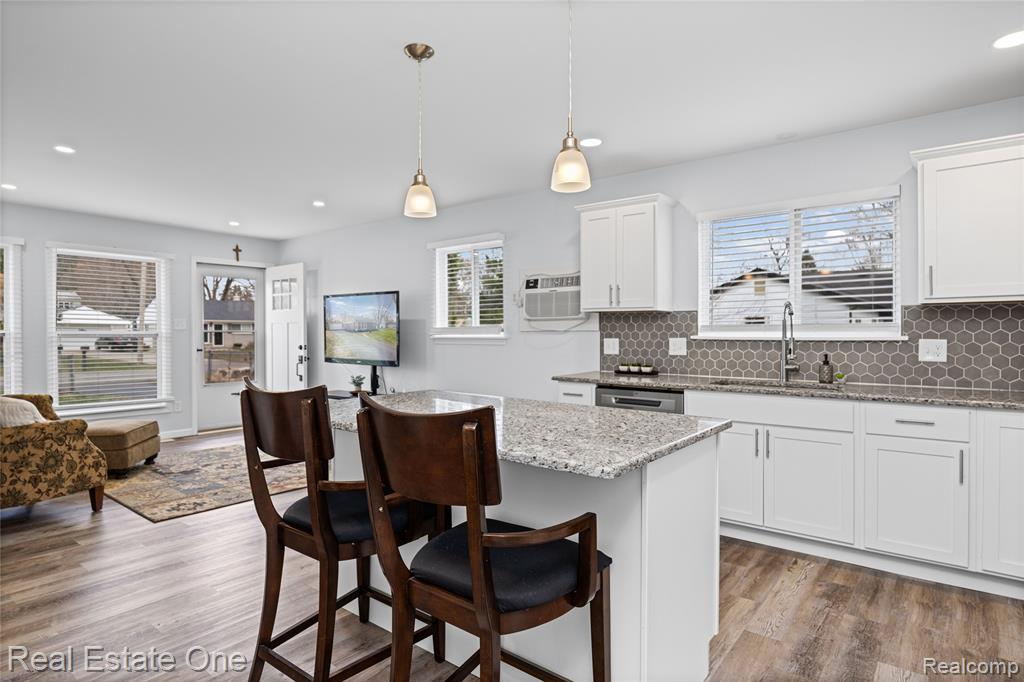 4913 Rioview Drive, Clarkston, MI — Photo 17