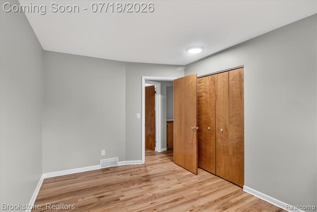 7176 Perry Lake Road, Clarkston, MI — Photo 26
