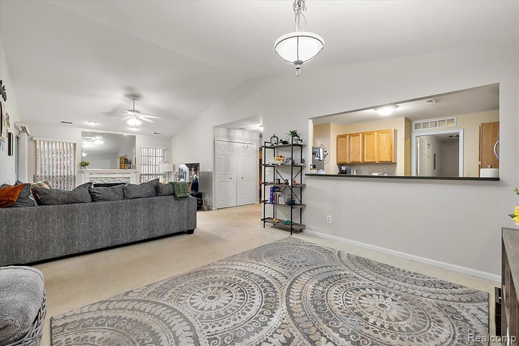 52232 Heatherstone Avenue, Macomb, MI 48042 — Photo 11