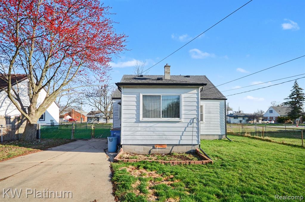 13308 Couwlier Avenue, Warren, MI 48089 — Photo 15