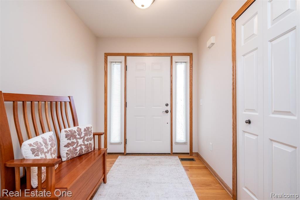 6228 Northridge Hills Drive, Brighton, MI 48116 — Photo 5