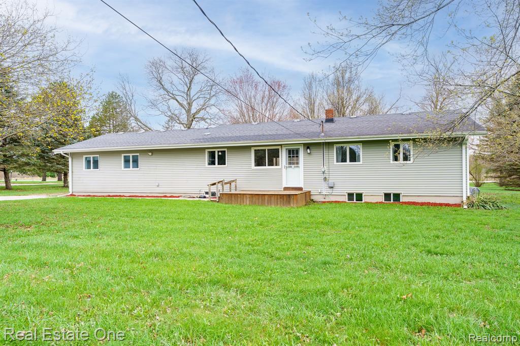 735 Columbiaville Road, Columbiaville, MI 48421 — Photo 38