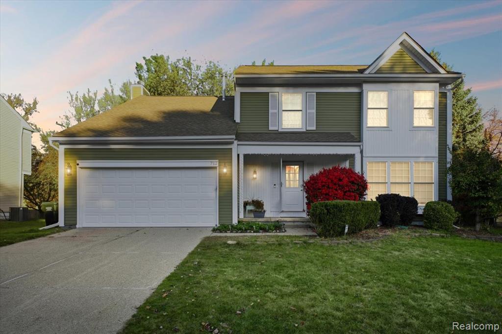 712 Whitney Drive, Rochester Hills, MI 48307 — front exterior
