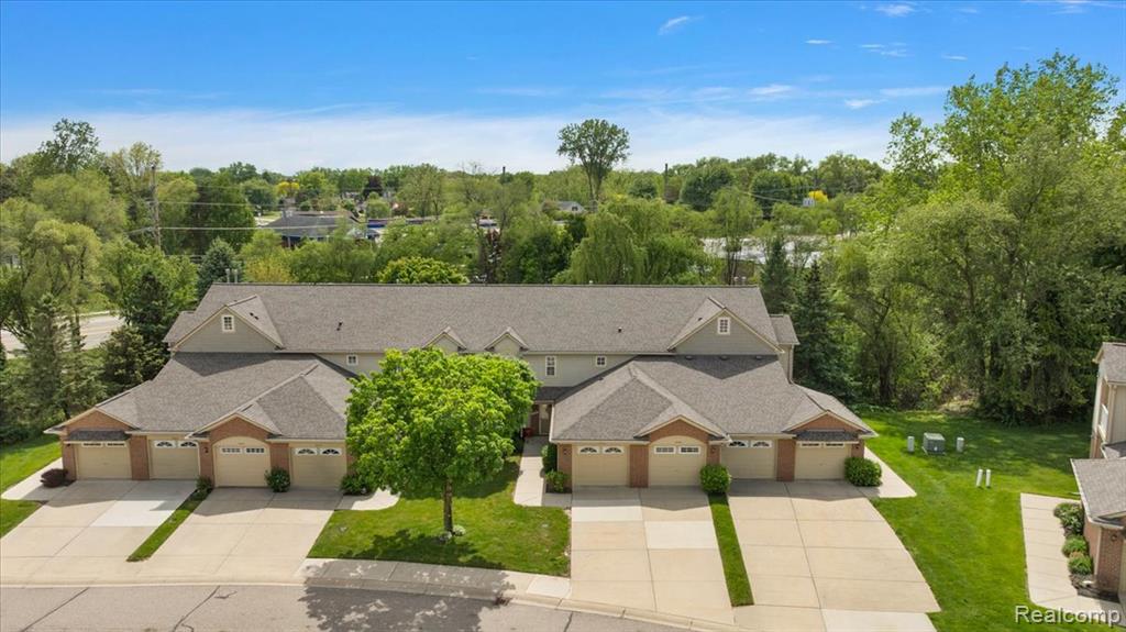 55093 Westchester Drive, 45, Shelby Twp, MI 48316 — Photo 5