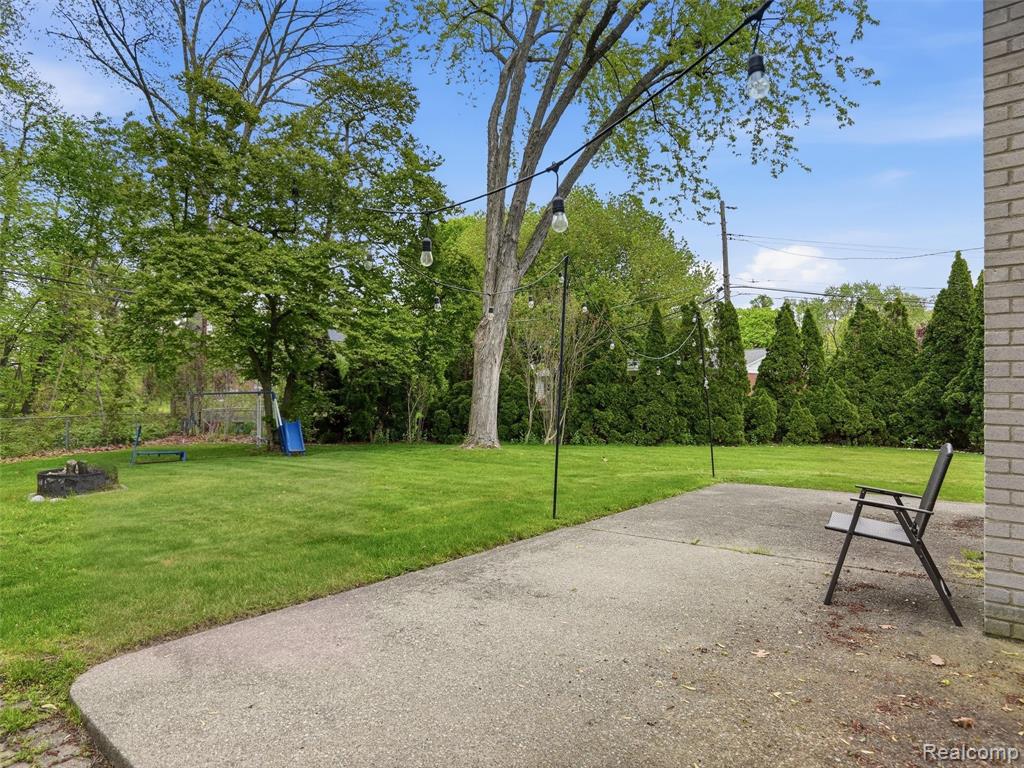 37296 Maple Leaf Court, Clinton Twp, MI 48036 — Photo 68