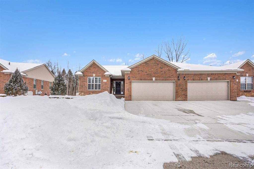 12341 TWIN BROOK Drive, Romeo, MI 48065 — Photo 2