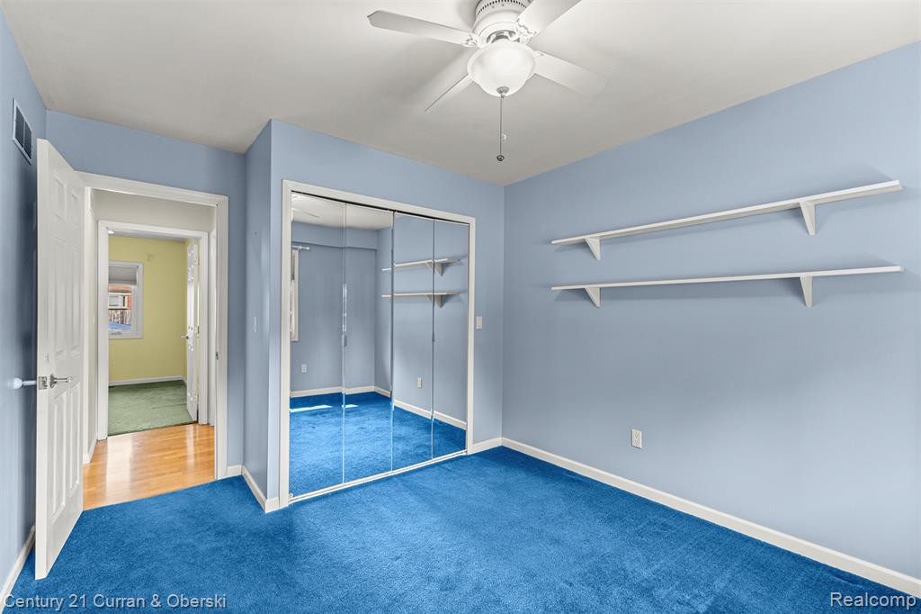 9377 Lamont Street, Livonia, MI 48150 — Photo 25