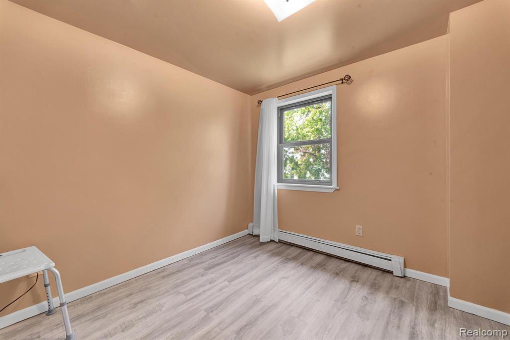 429 Edgewater, Algonac, MI 48001 — Photo 20