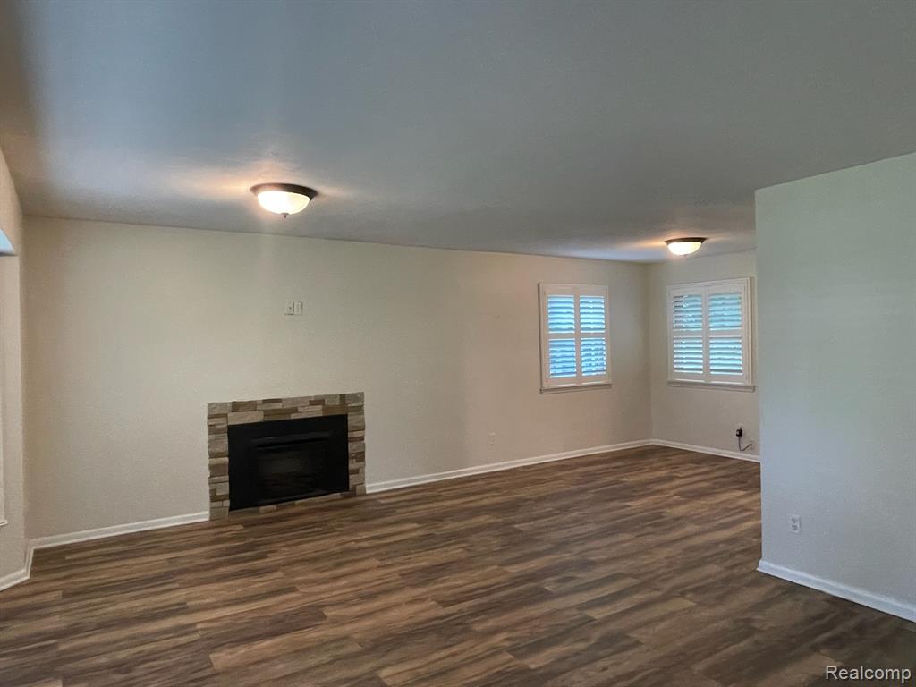 21150 E Chigwidden Street, Northville, MI 48167 — Photo 6