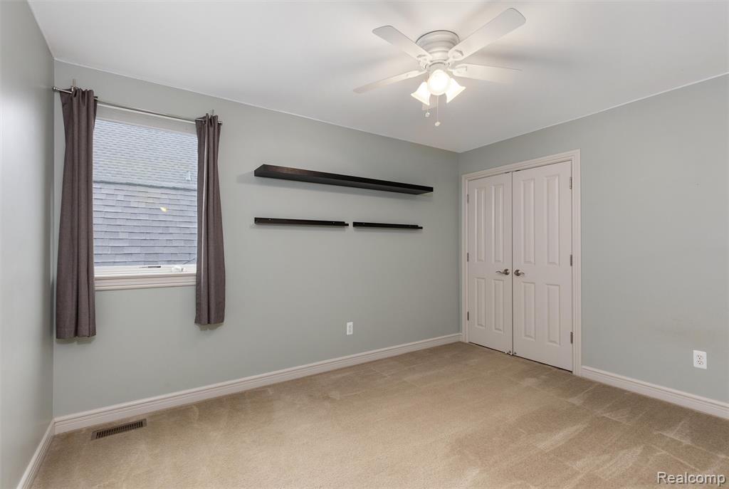 724 Constitution Street, Canton, MI 48188 — Photo 28
