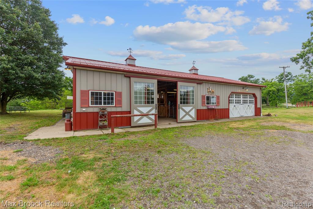 4536 Crandall Road, Howell, MI 48855 — Photo 65